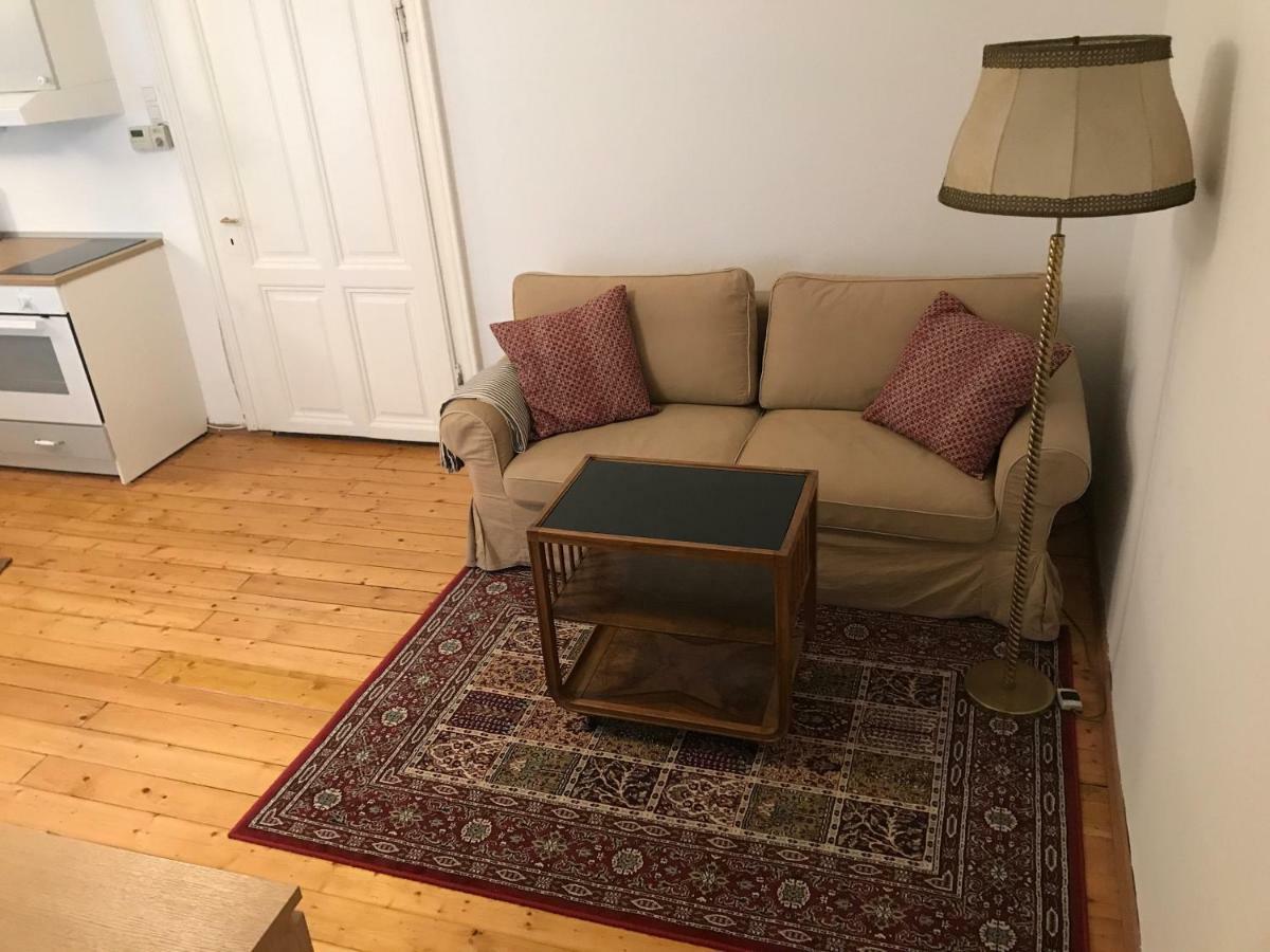 Wiener Lebensgefuehl Im Herzen Der Josefstadt Apartment Екстериор снимка